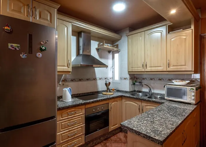 Acogedor Apartamento Centro Ciudad, 1m Playa, Terraza Fuengirola